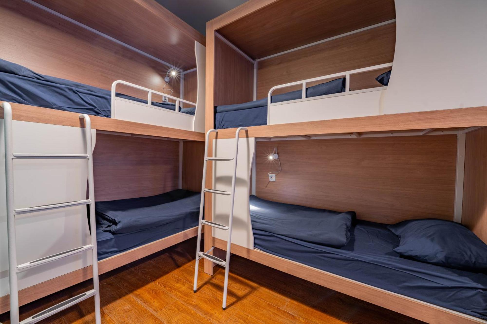 Stellar Female Hostel Prága Kültér fotó